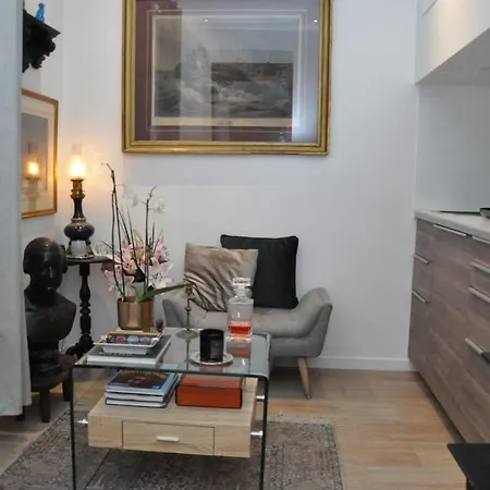 Splendid 5 Minutes From Trocadero * Paris